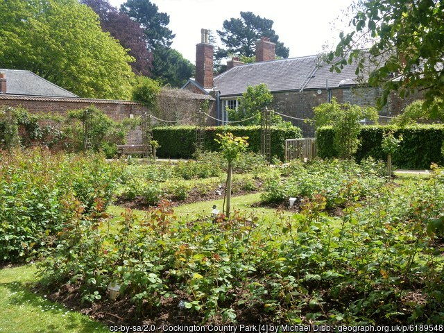 Gardns at Cockington