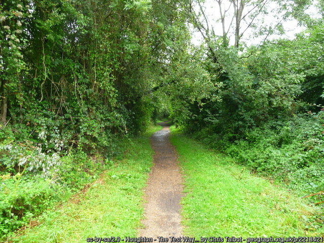 Test Way footpath in Houghton, Hampshire Over 40 miles from Inkpen to Southampton Water along the Test Valley 