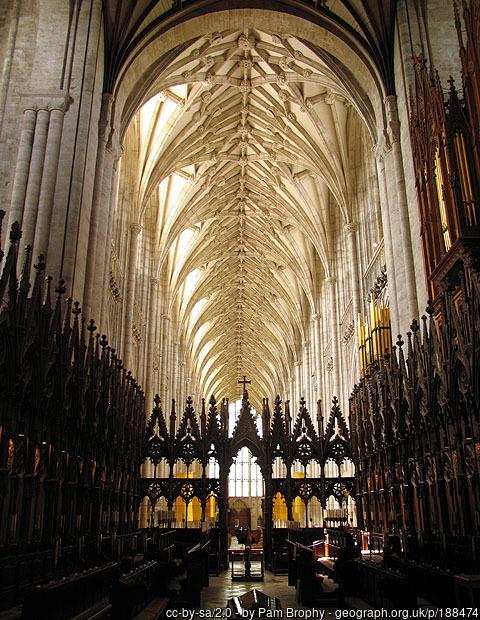 Inside the beautiful and ancient Winchester Cathedral 