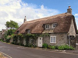 Heathrow Thatched Cottage Dorset