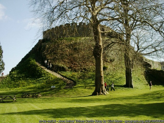 Totnes Castle